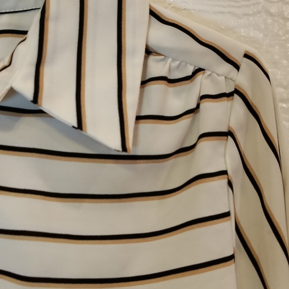 Andree By Unit Womens Small Black White Tan Striped Button Up Blouse Career - Picture 2 of 9